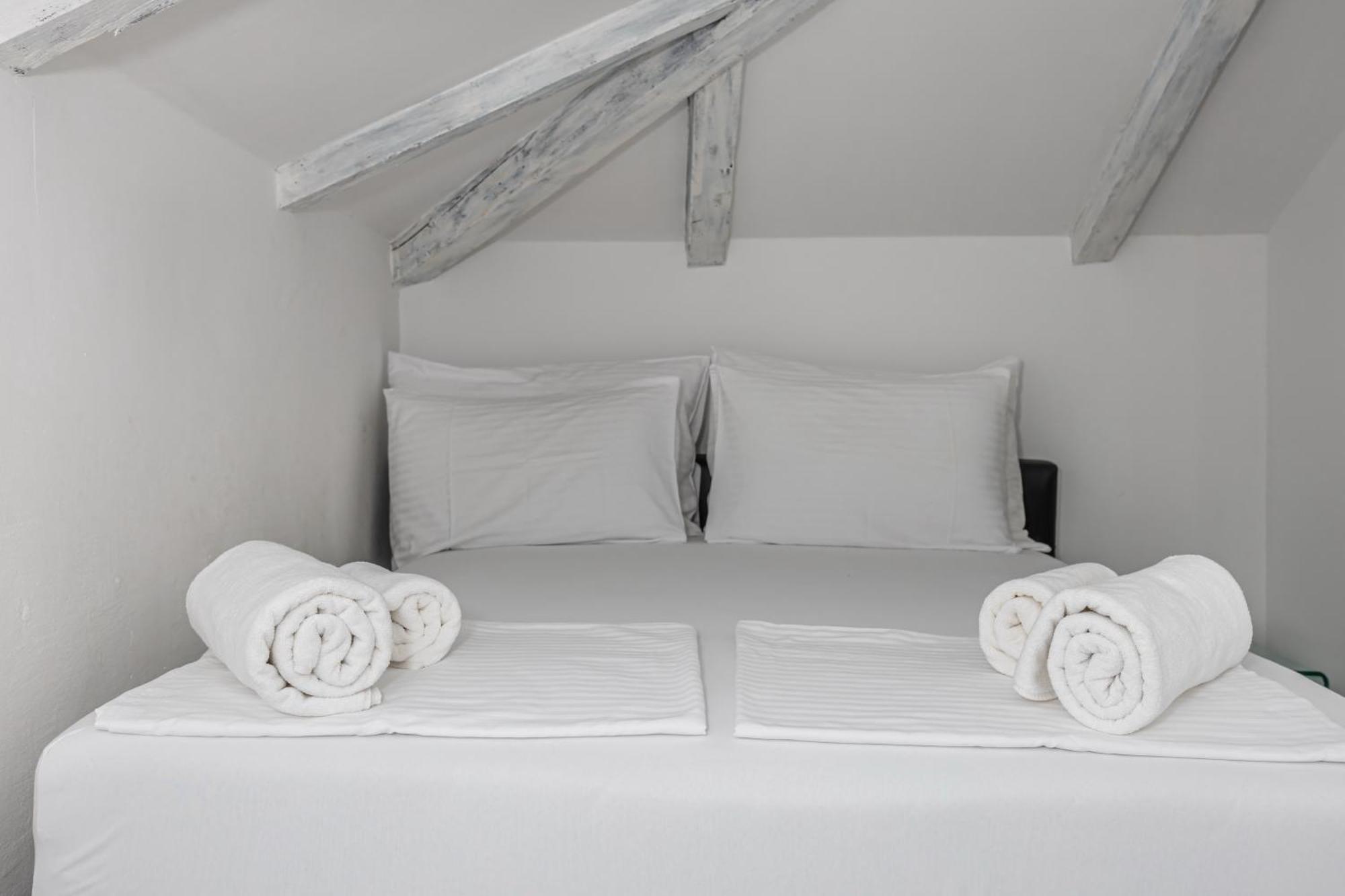 Villa Vita Luxury Apartments ซริกเวนิซา ภายนอก รูปภาพ